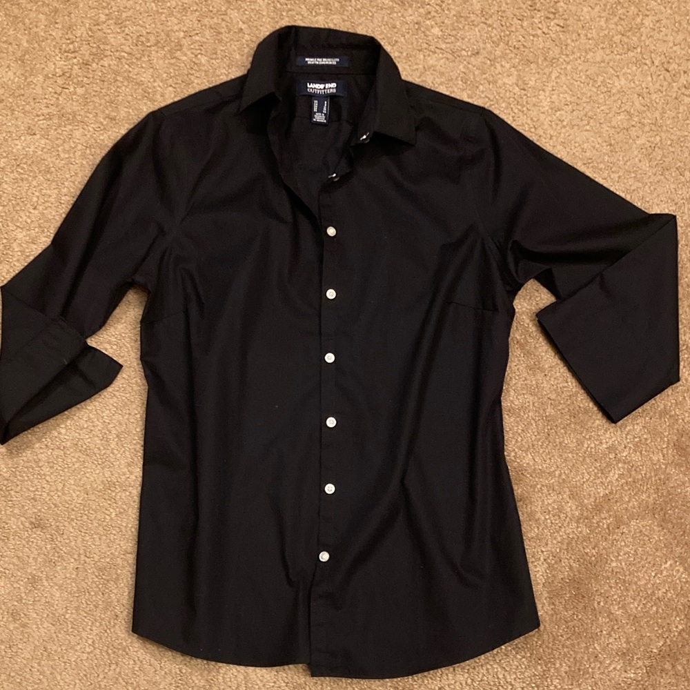 Black 3/4 sleeve collar button shirt size 8